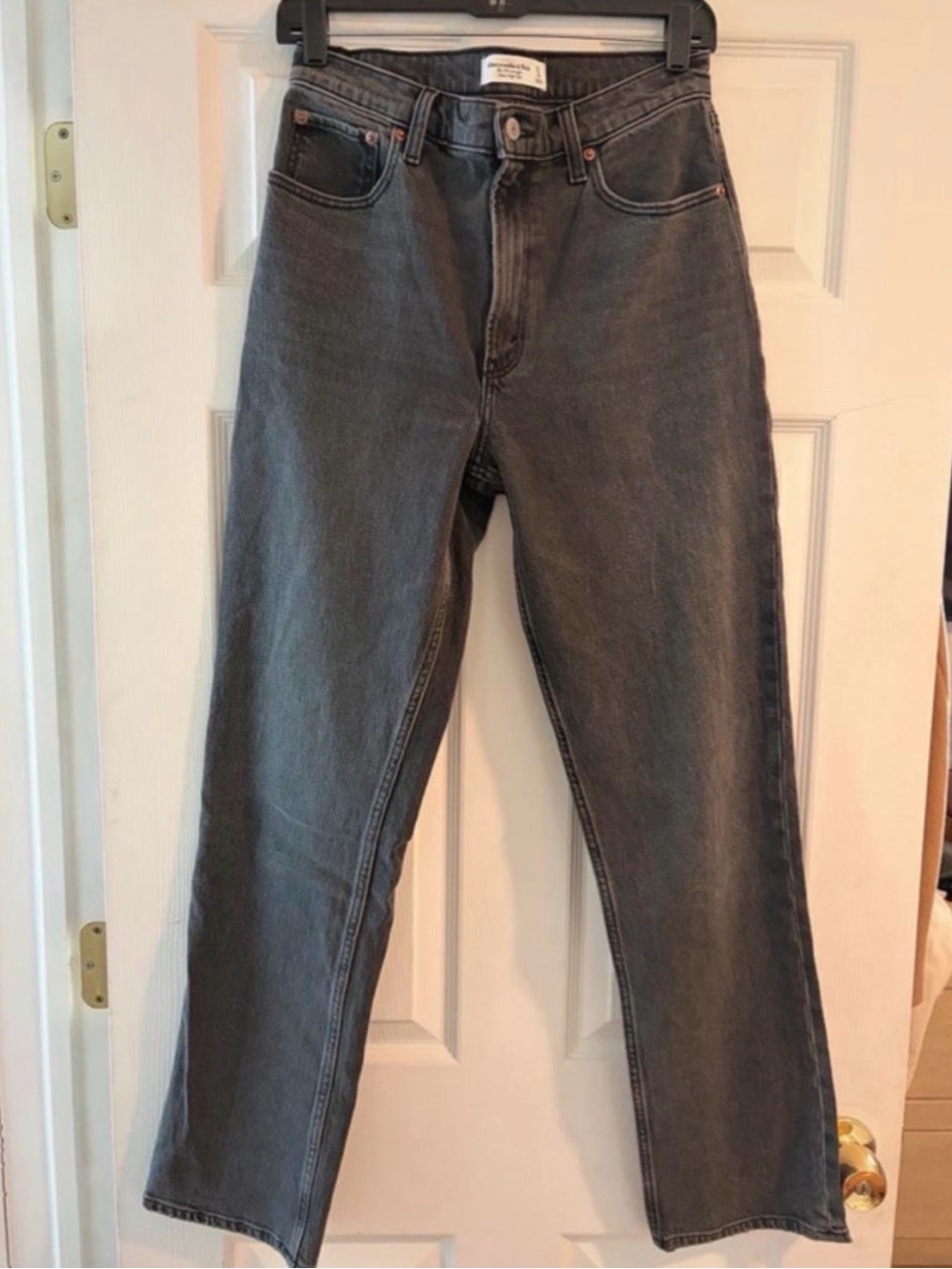 Abercrombie & Fitch Straight Leg Jeans in Washed Black